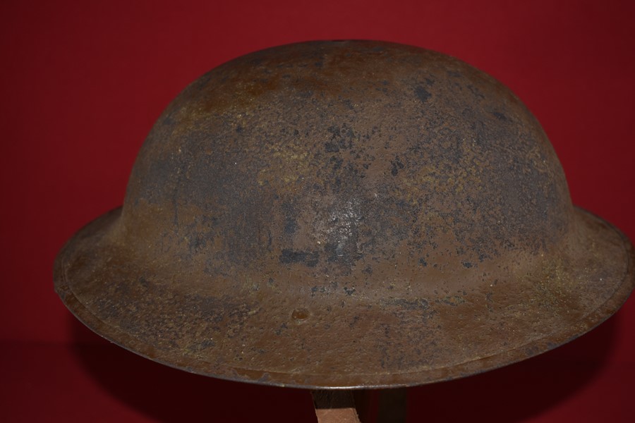 WW1 BRITISH AUSTRALIAN TIN BRODIE HELMET SOLD